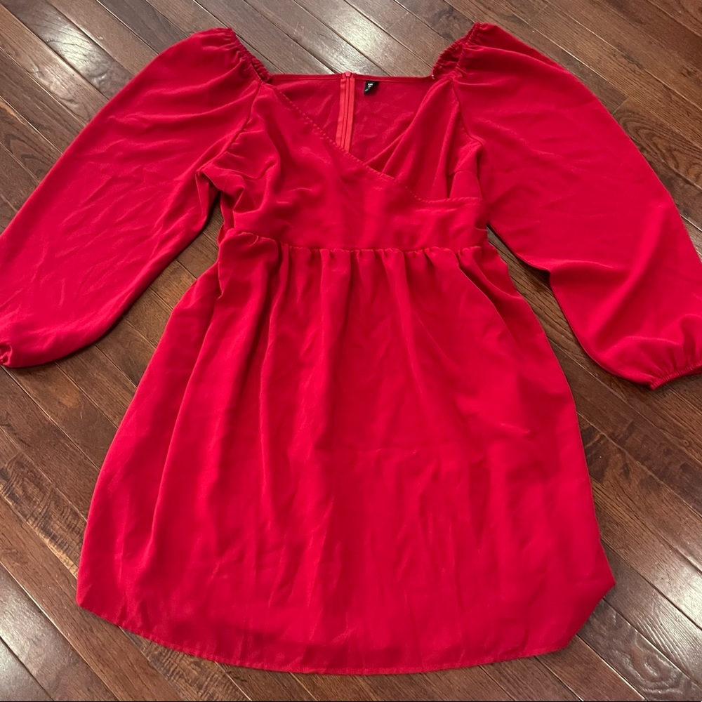 Beautiful Long Lantern Sleeve Red Wrap Top Dress Size 2X